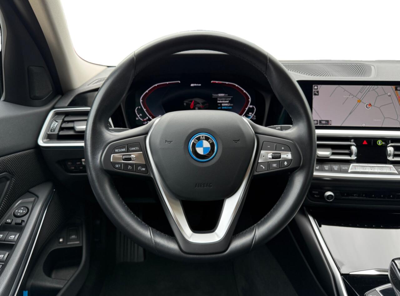 BMW 3-SERIE 320e xDrive Business Edition Plus I Navi I Keyless