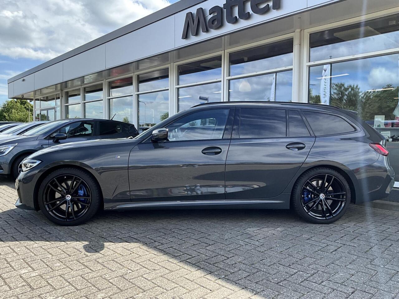 BMW 3-SERIE Touring 318i 2.0 M Sport Individual Dravitgrau 50 Jahre