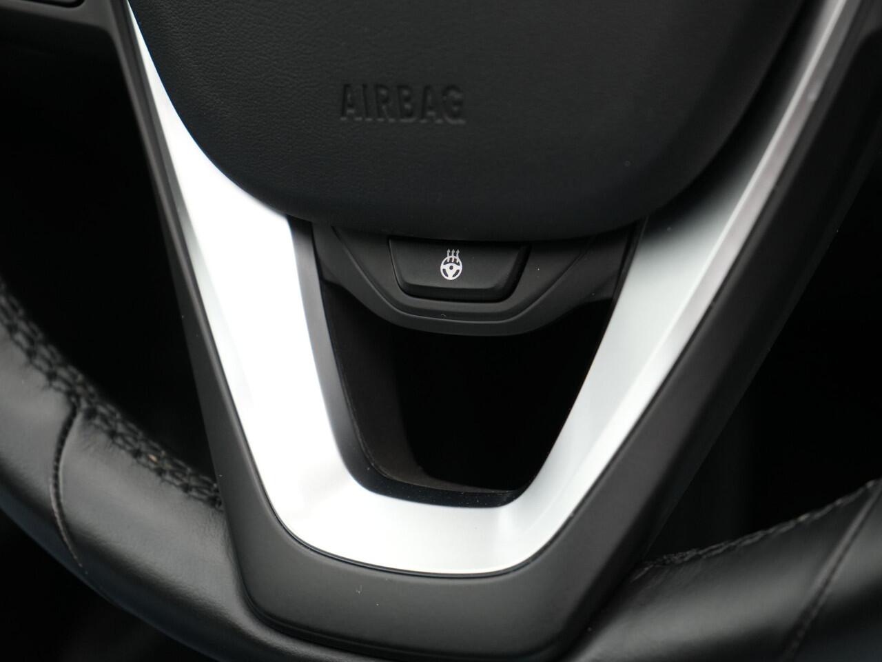 BMW 3-SERIE Touring 330e Plug In Hybrid 293pk Dealer O.H PHEV | Trekhaak Af Fabriek | Panodak | Head Up | Adaptive Cruise | Laser LED | Lederen Sportstoelen Memory & Verwarmd | Keyless | Blis | Apple Carplay | Stuur Verwarmd | Navigatie | DAB |