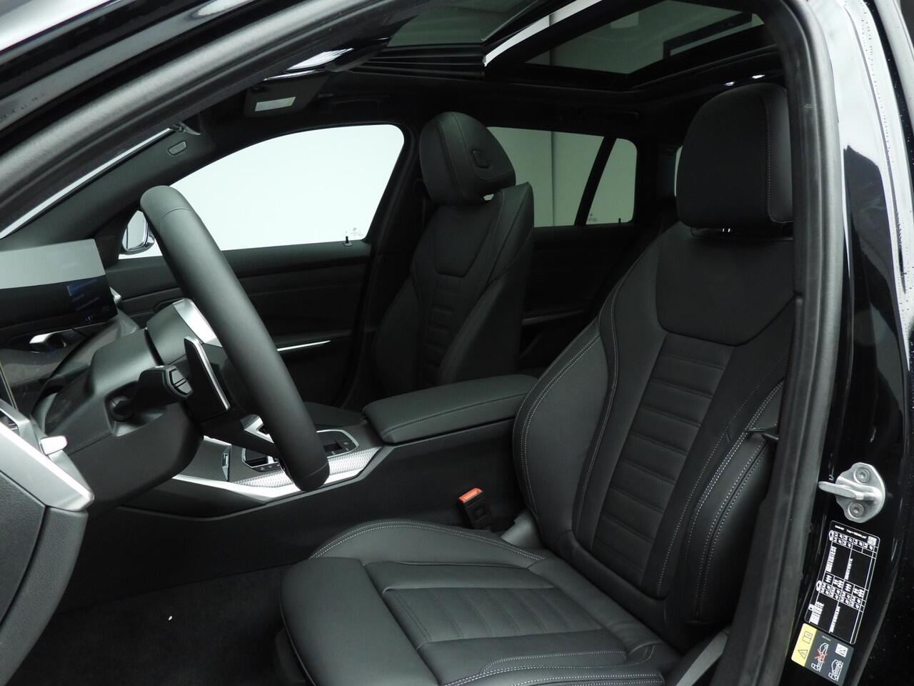 BMW 3-SERIE Touring 330e Individual Lak | M Sportpakket Pro | Innovation Pack | Comfort Pack | Panoramadak | Trekhaak
