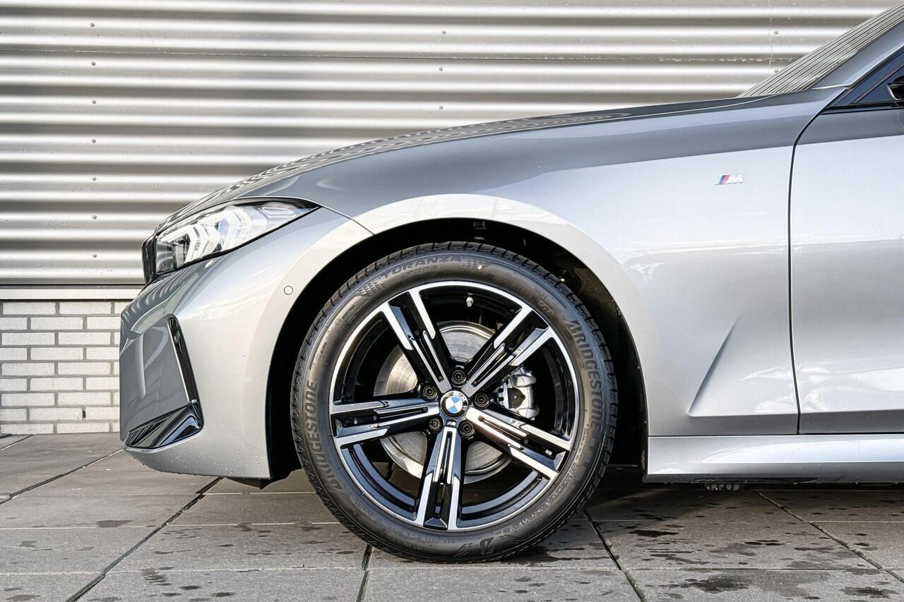 BMW 3-SERIE Touring 318i M Sportpakket / Comfort Pack / Comfort Access