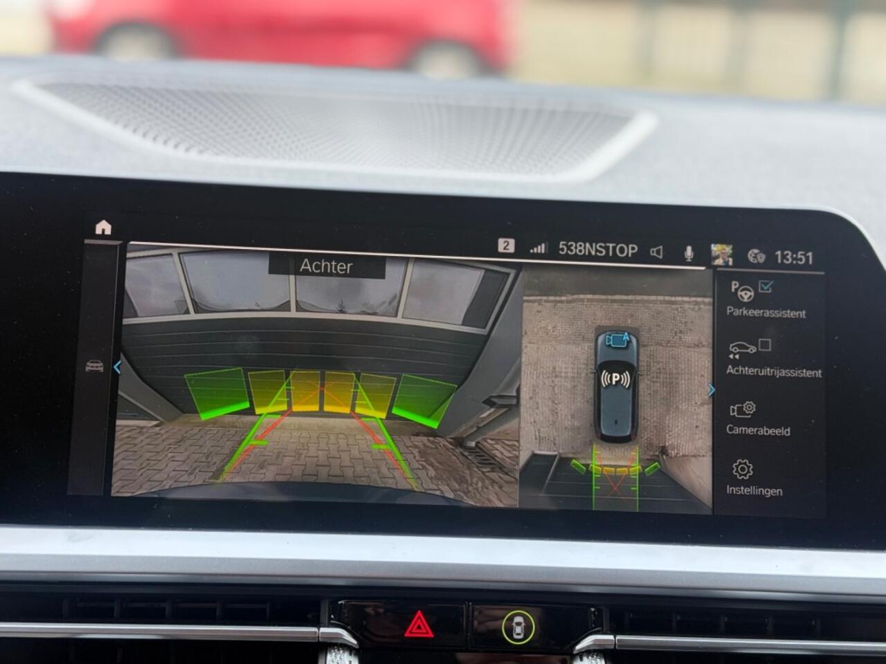 BMW 3-SERIE 330e *61.000 km* LED NAVI BT PDC STOELVERWARMING 18 INCH *APK 10-2027*