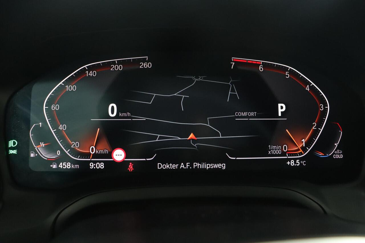 BMW 3-SERIE 330i High Executive M-Sportpakket | HiFi System | Stoelverwarming | M Sportonderstel