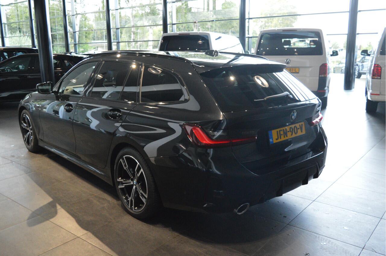 BMW 3-SERIE Touring 320d M-Sportpakket pano camera led 18 inch 190 pk !!