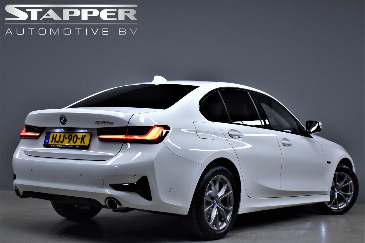BMW 3-SERIE 330e 292pk Sport Line Plus 1eEig. Dealer OH Carplay/Virtual/Camera/Sportstoelen/Leer/Navi/Led/Lmv