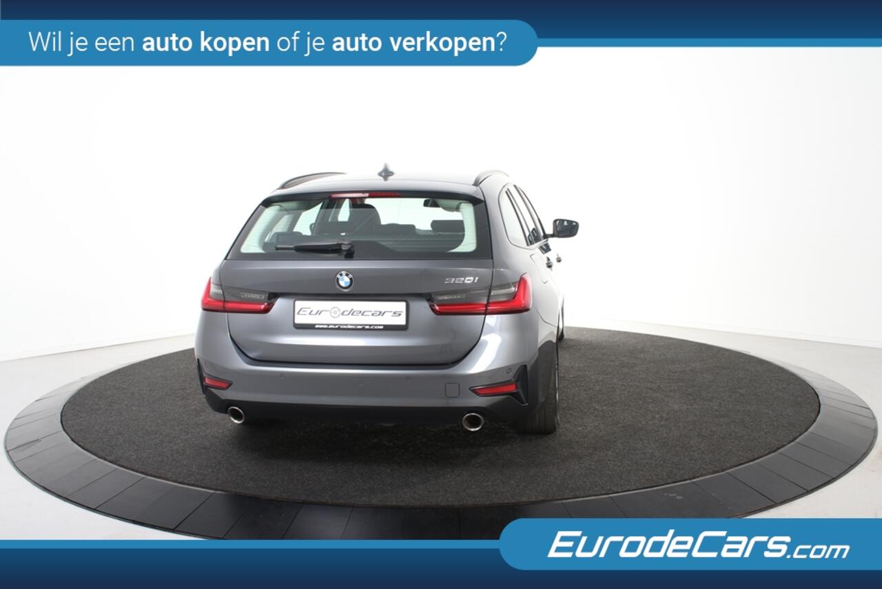 BMW 3-SERIE 320i Touring *1ste Eigenaar*Leer*Navigatie*Trekhaak*