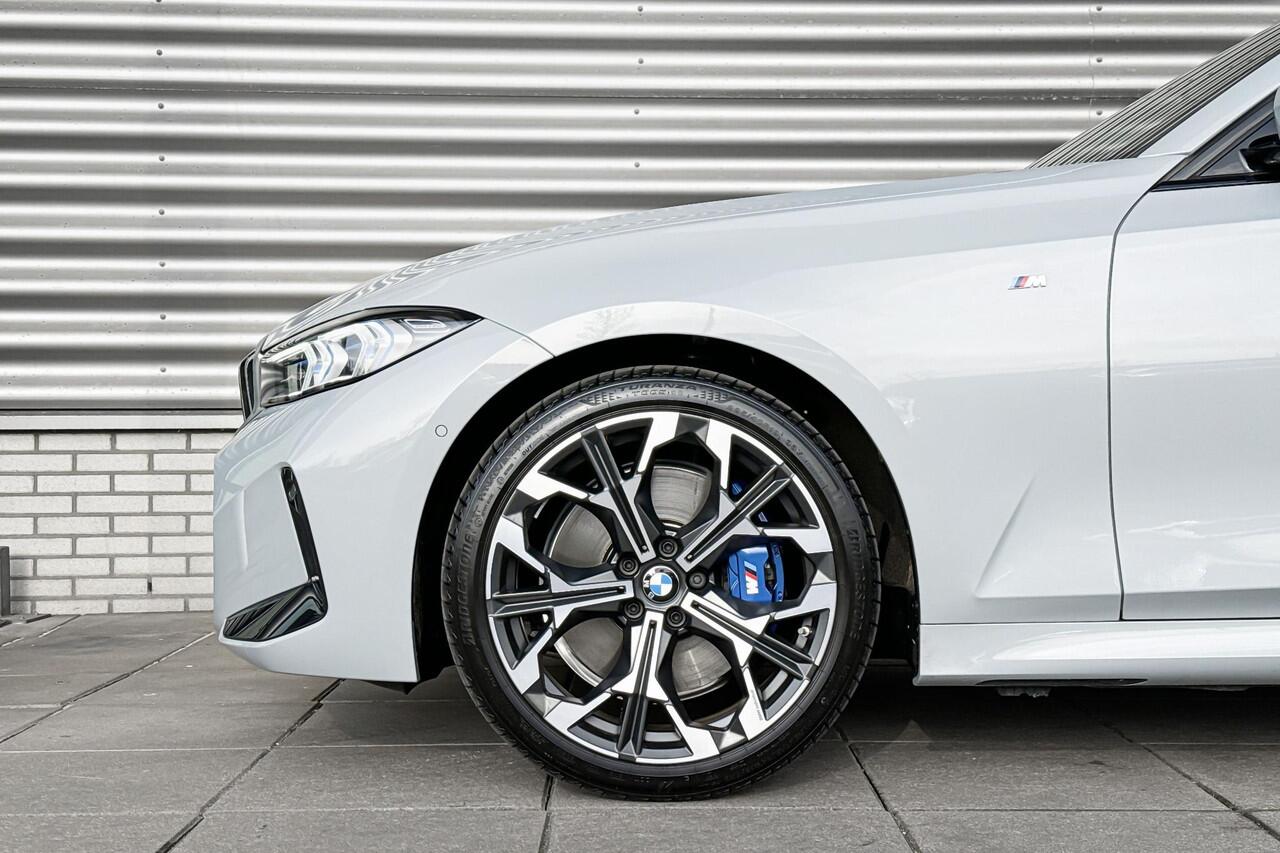 BMW 3-SERIE Touring 320d xDrive / Selections