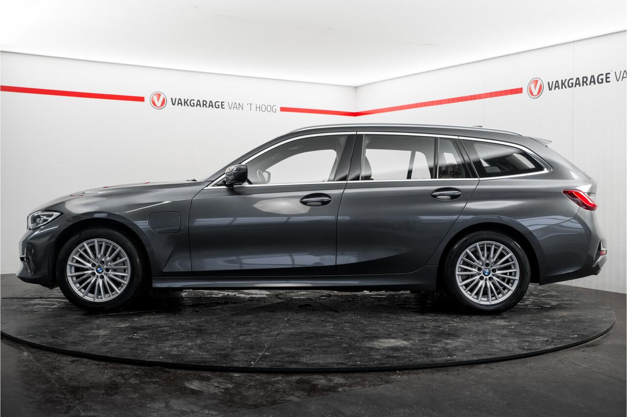 BMW 3-SERIE Touring 330e eDrive Edition Trekhaak Leder