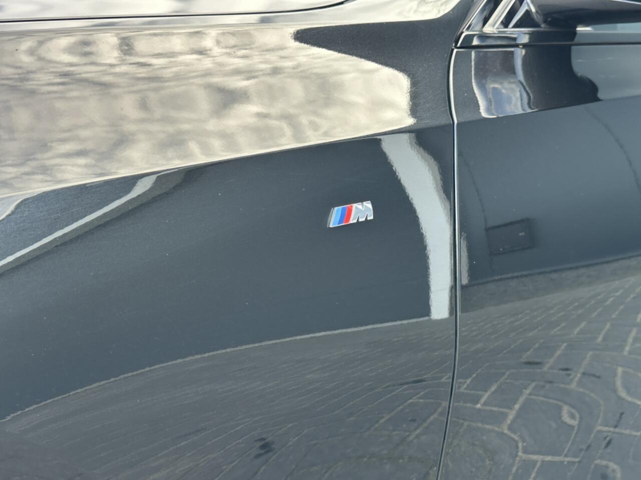 BMW 3-SERIE 330i M PACK M2020 PANO NAVI SPORTVELGEN CLIMATE PDC