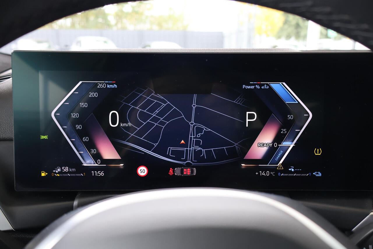 BMW 3-SERIE Sedan 320e | M Sportpakket | Trekhaak