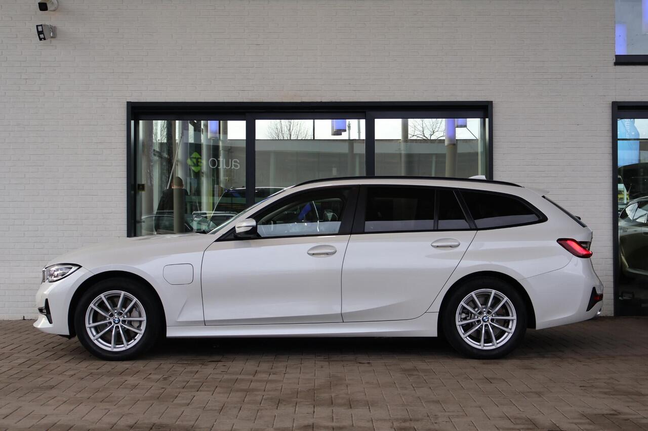 BMW 3-SERIE 330e xDrive