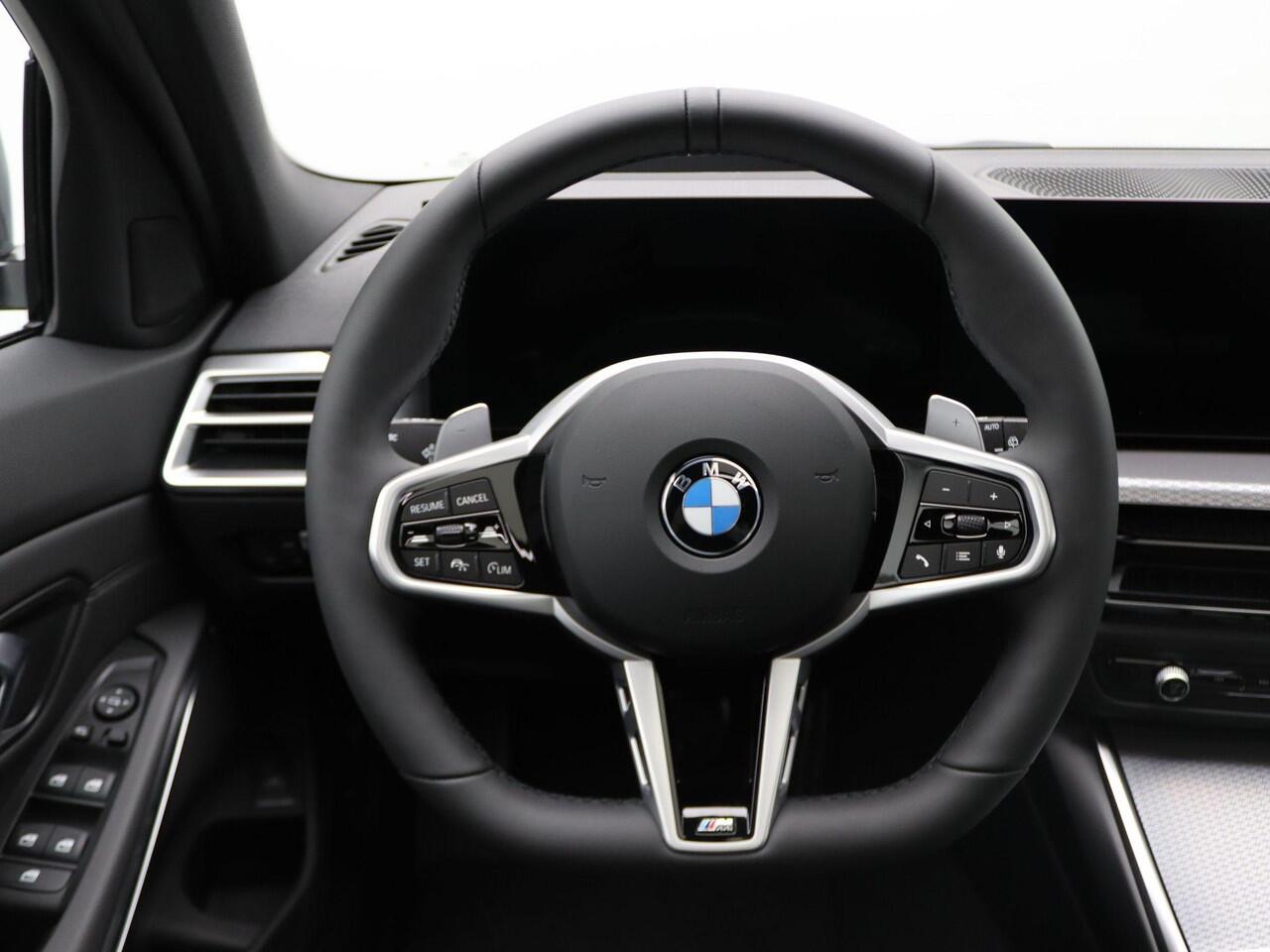 BMW 3-SERIE Touring 320i | M Sport Package | Innovation Pack | Comfort Pack | Showroom Selection