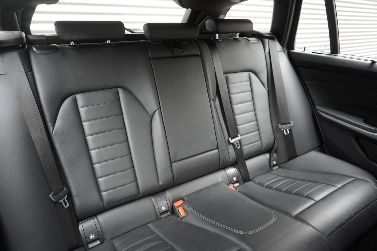 BMW 3-SERIE Touring 330e Business Edition Plus | Model Sport Line | Elektrisch verwarmde voorstoelen | BMW Laserlight