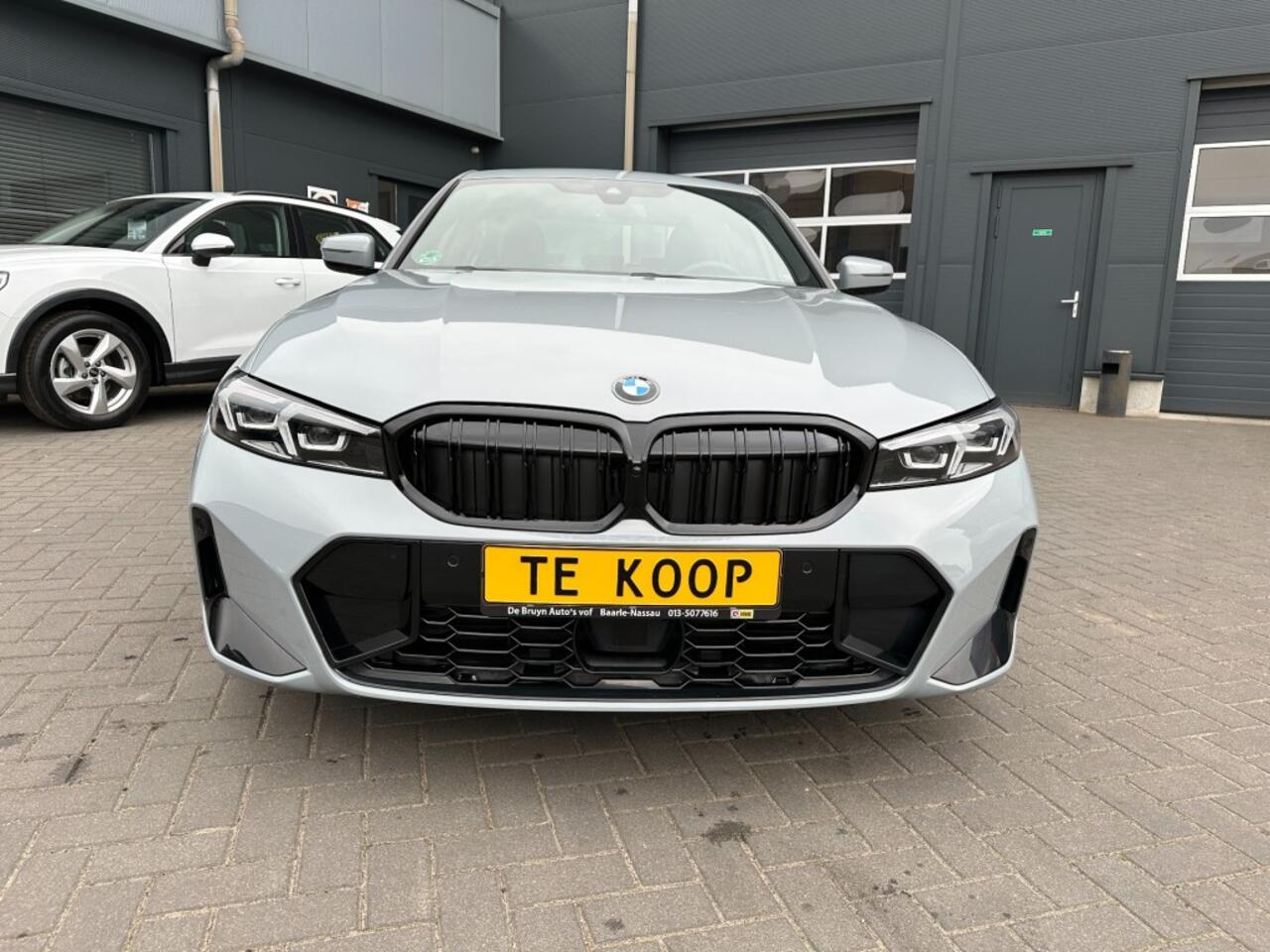 BMW 3-SERIE 320i M-Sport Automaat 184 PK Camera