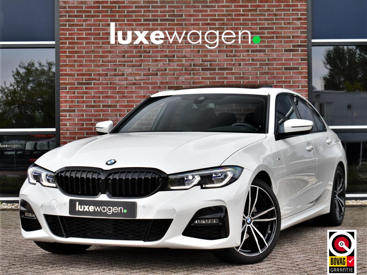 BMW 3-SERIE 320i M-Sport Pano 19inch Laser HiFi Shadowline