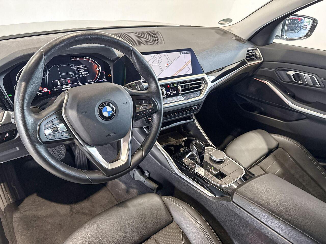 BMW 3-SERIE Touring 320i Executive Edition Model Sport Line Aut.