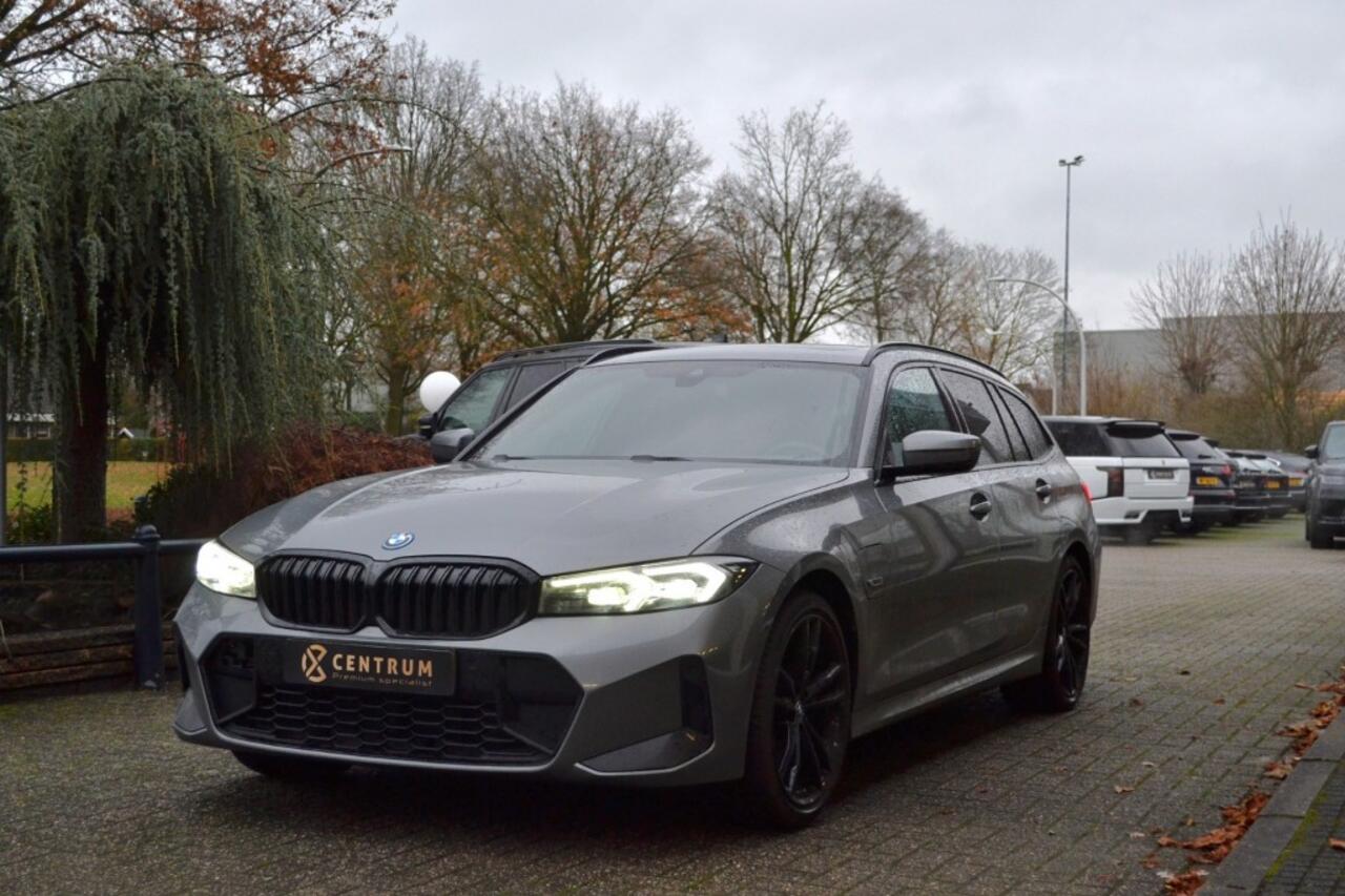 bmw-3-serie-330e-m-sport---pano---l