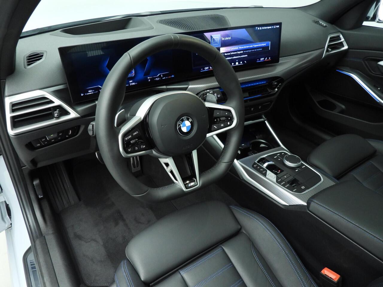 BMW 3-SERIE Touring 320i | M-Sportpakket | LED | Leder | HUD | Trekhaak | Schuifdak | Keyles go | DAB | Alu 19 inch