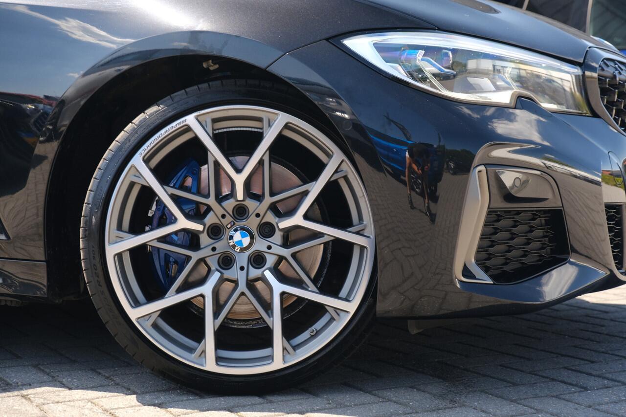 BMW 3-SERIE Touring M340i xDrive High Executive Edition Panodak LaserLed ACC Keyless