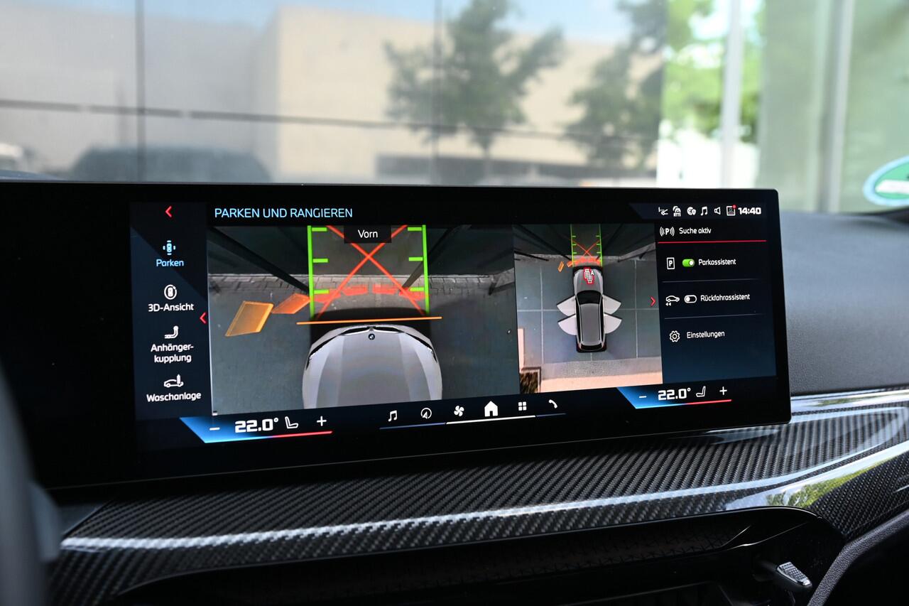 BMW 3-SERIE Touring M340d xDrive High Executive Automaat / Panoramadak / Trekhaak / Sportstoelen / M Adaptief onderstel / Comfort Access / Adaptieve LED / Parking Assistant Plus