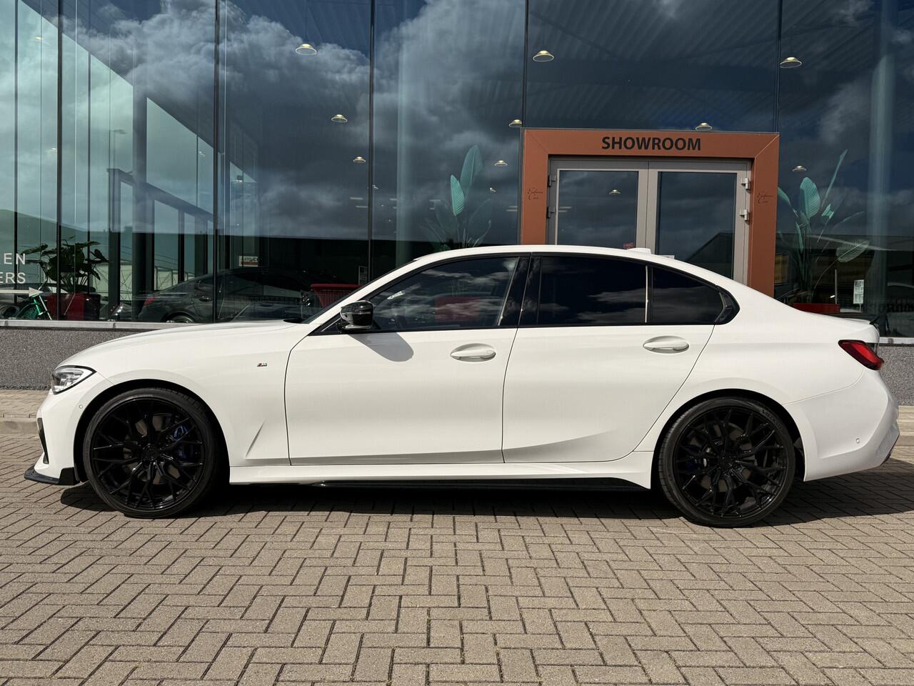 BMW 3-SERIE 320i M-Sport | Schuifdak | ACC | LEDER | MEMORY | LASER | 20 INC | CAMERA