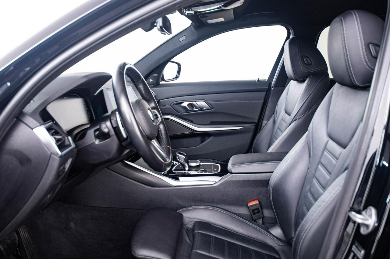 BMW 3-SERIE 330e High Executive Sport Line - Sportstoelen - Elektrisch verwarmde voorstoelen - Geluidswerende Ruiten - Harman Kardon - Cruise control - Active Guard Plus - Getinte Ruiten - Stuurwielrand verwarmd -