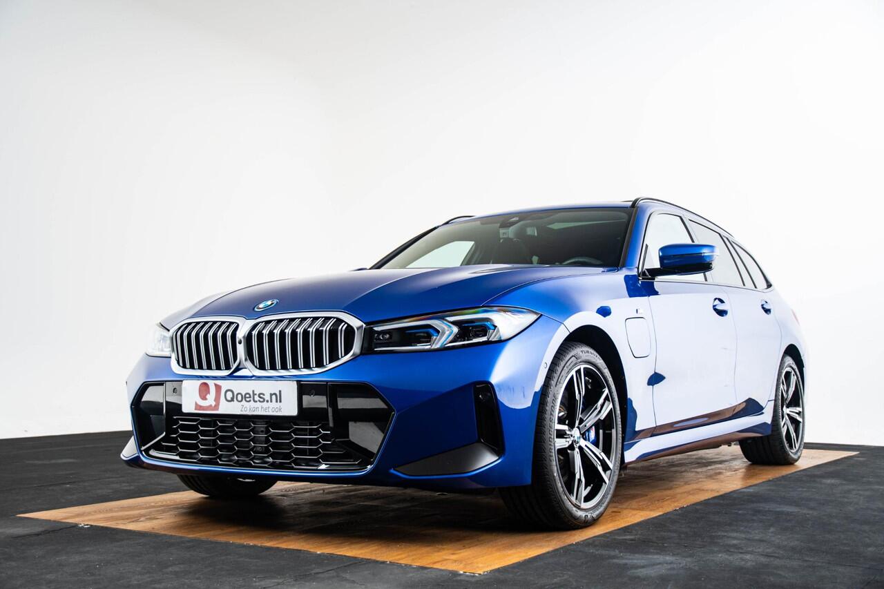 BMW 3-SERIE Touring 330e Long Range - M Sport - Trekhaak - Panoramadak - Elektrisch verstelbare/verwarmde stoelen - Parking/Driving Assistant - Harman Kardon - Getinte ruiten - Comfort Access - Ambiance verlichting -