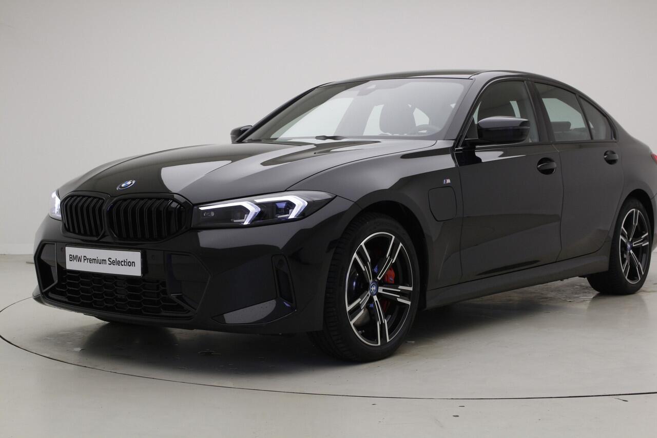 BMW 3-SERIE 320e M-Sport Pro | M Adaptief onderstel | Adaptieve LED koplampen | BSI 3 jr - 40.000 km | Nu voor 41.895,-