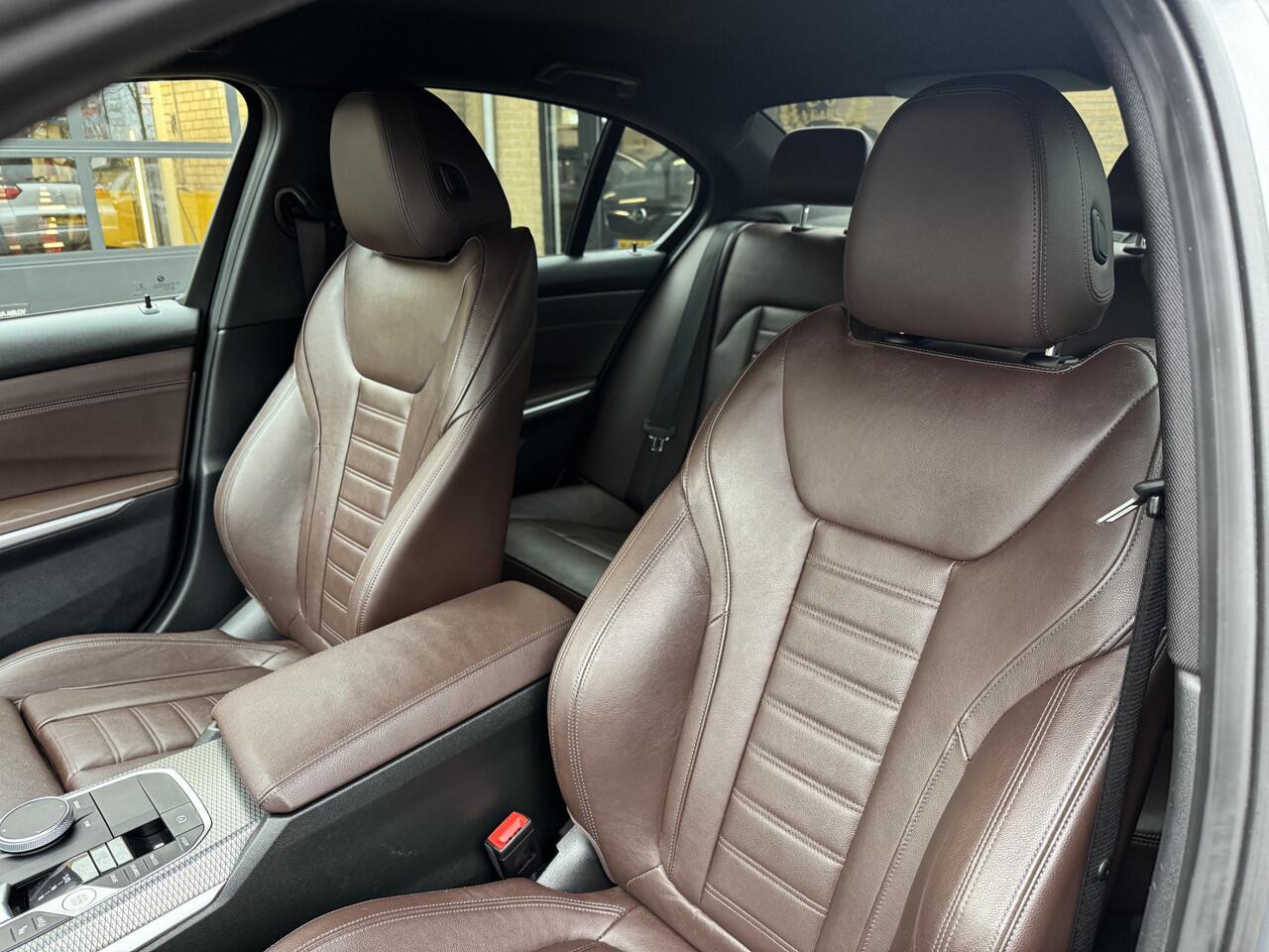 BMW 3-SERIE 318i M-Sport Automaat Climate Control Led Navi Carplay