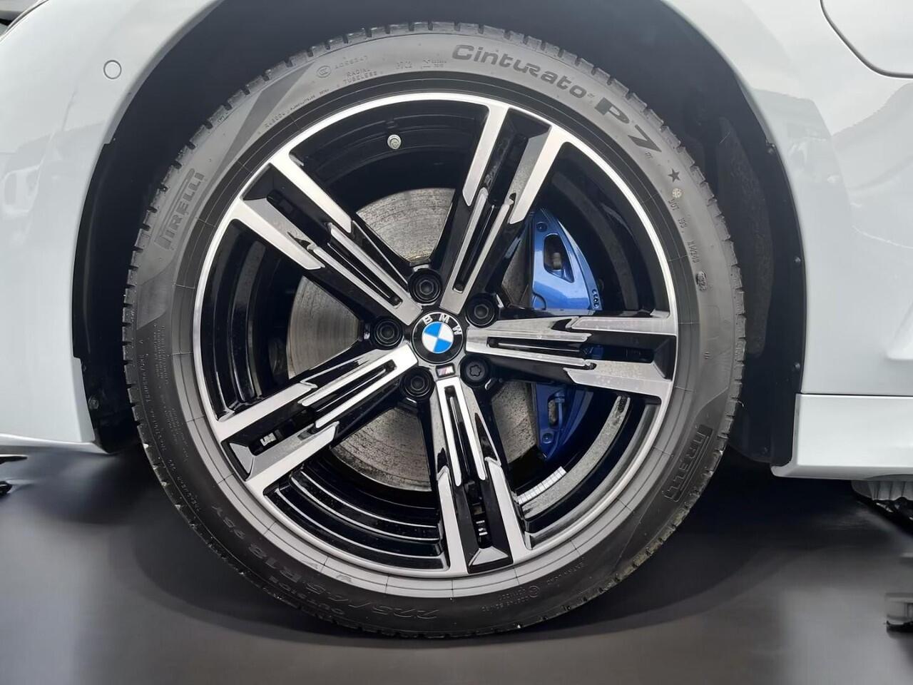 bmw-3-serie-touring-330e-xdrive