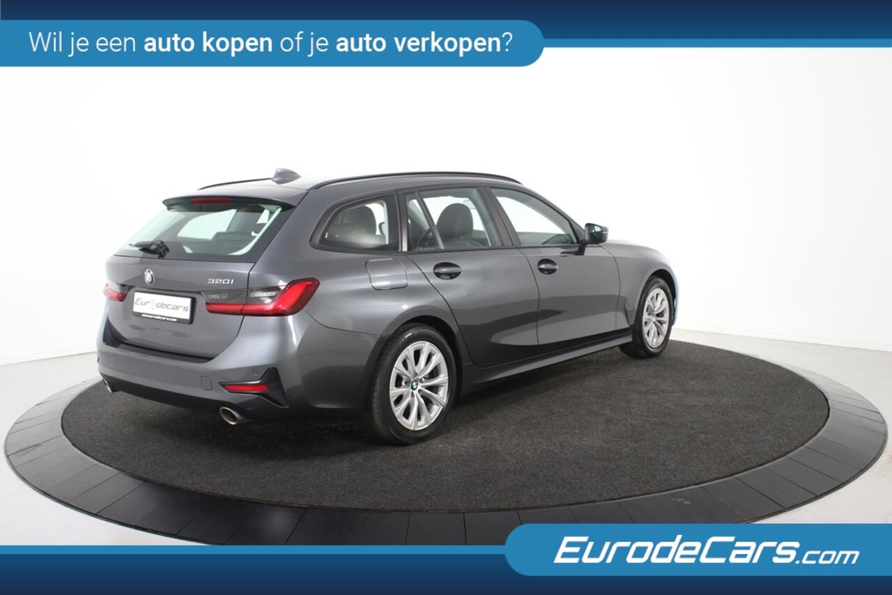 BMW 3-SERIE 320i Touring *1ste Eigenaar*Leer*Navigatie*Trekhaak*