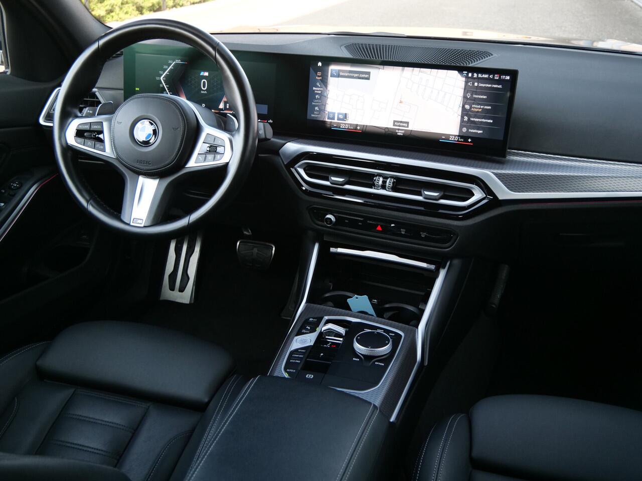 BMW 3-SERIE Touring 318i M-Sport 157 Pk Automaat Navigatie / DAB / Apple Carplay / Leer / M-pakket