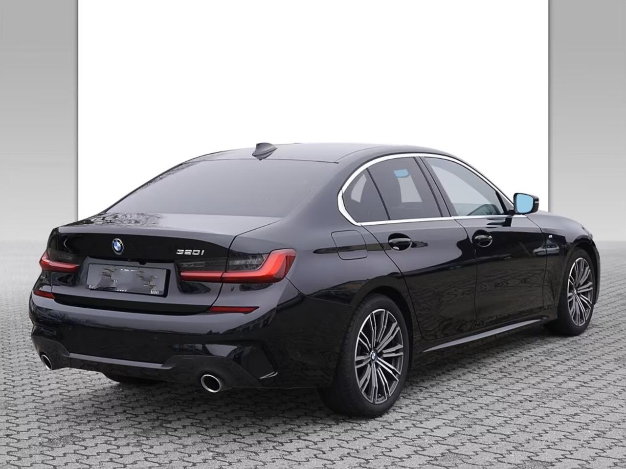 BMW 3-SERIE 320iA M-SPORT ** LED, LC Prof, NAVI+, LEDER, MEMORY-, SPIEGEL-, 18-inch LMV ** UNFALLFREI ** ** INFORMEER OOK NAAR ONZE AANTREKKELIJKE FINANCIAL-LEASE TARIEVEN **