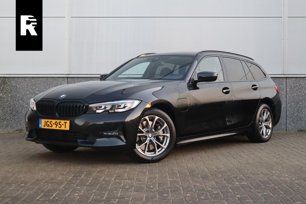 BMW 3-SERIE Touring 330e Sport Line / SOH 95% / Hifi / Camera / Sportstoelen /