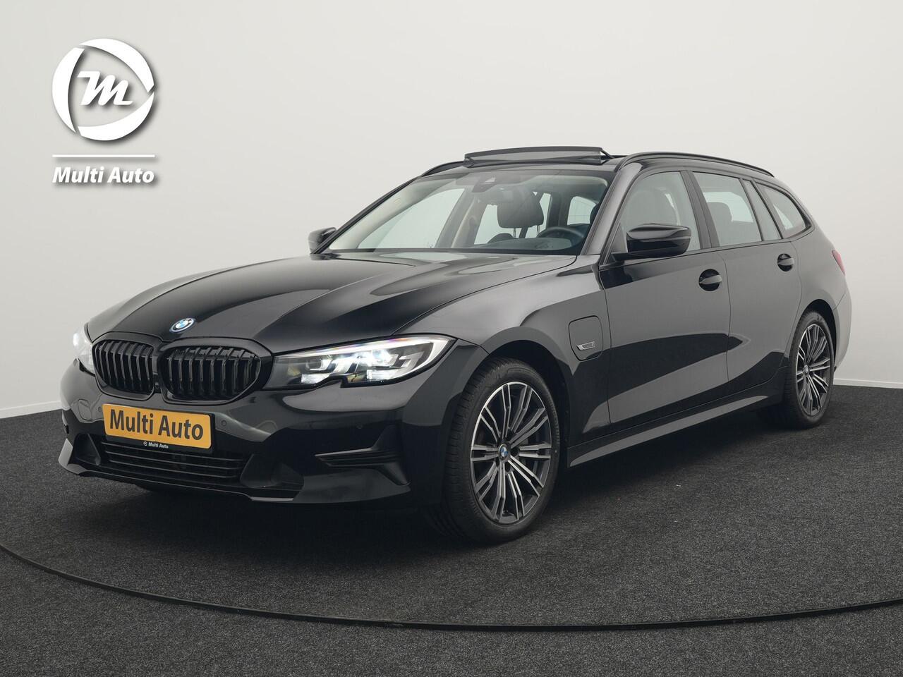 BMW 3-SERIE Touring 330e xDrive M Sportline Plug In Hybrid 293pk Dealer O.H PHEV | Panodak | Head Up | Sportstoelen | 18"L.M | Apple Carplay | Navigatie | DAB |