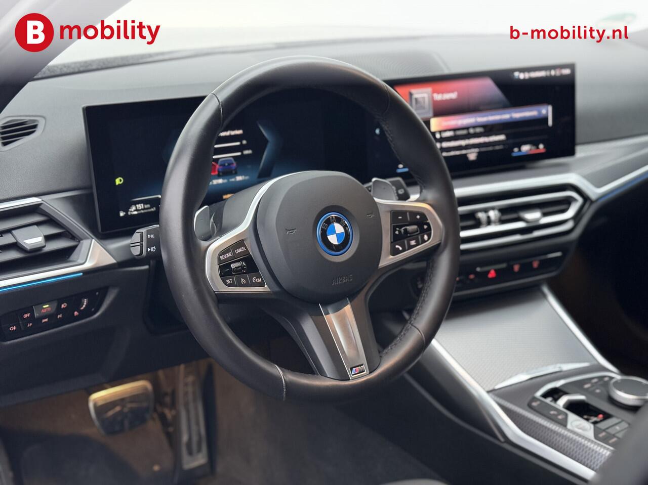 BMW 3-SERIE Touring 320e High Executive M-Sport LCI Wide Screen Apple CarPlay | DAB | Leer | Stoelverwarming | Sportstoelen