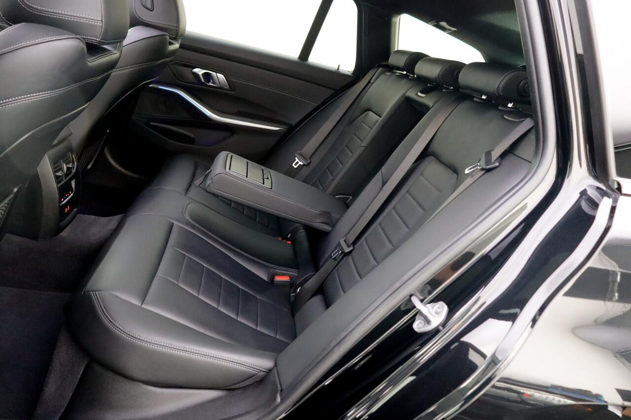 BMW 3-SERIE Touring M340iA xDrive INNOVATION PANO | LASER | HEAD UP | MEMORY | CAMERA | LEDER | KEYLESS | STOELVERW. | CARPLAY | HIFI | LMV 19''