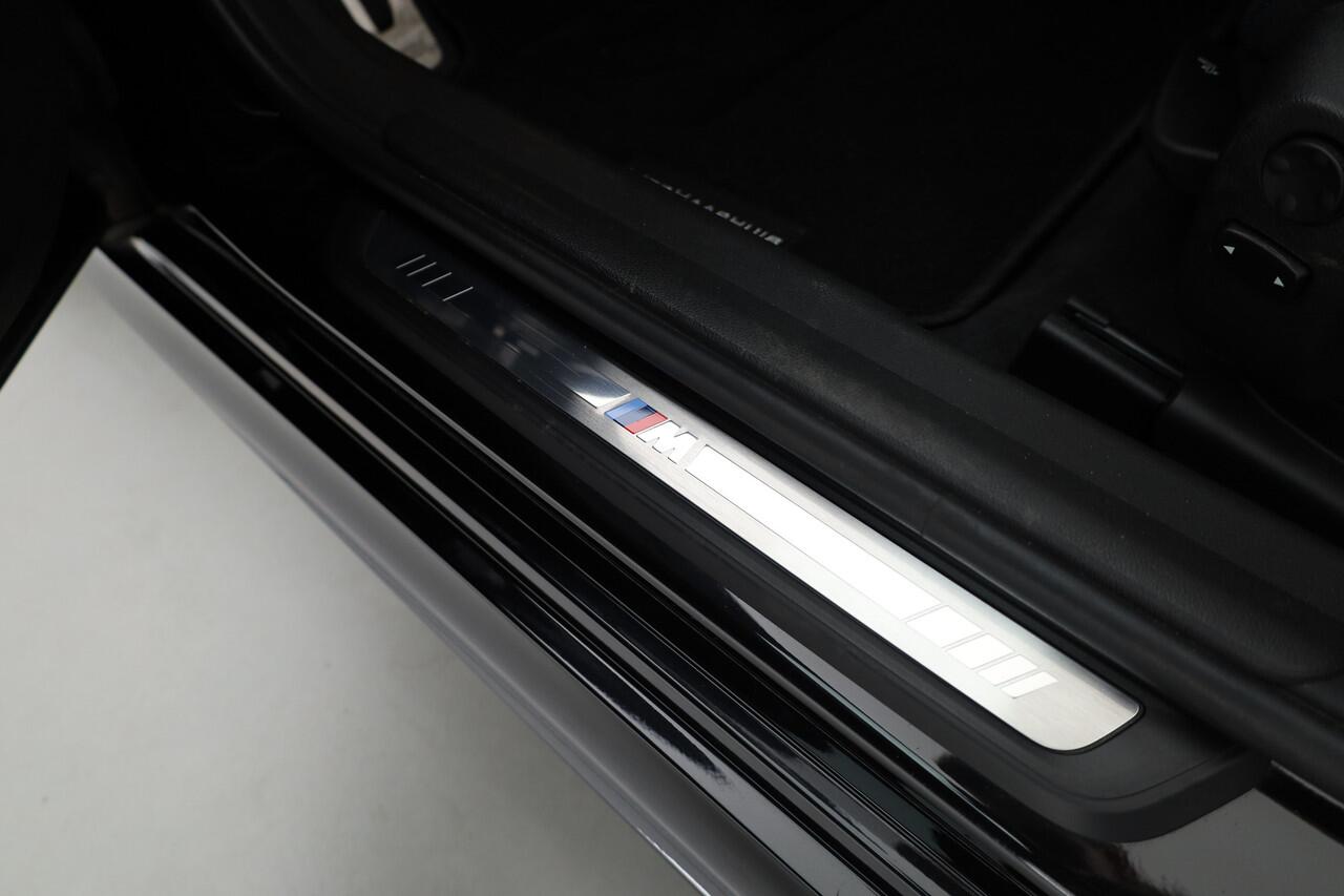 BMW 3-SERIE Touring 320e M Sport | Facelift | Shadow Line | Curved display | Adapt. Cruise | Nav + CarPlay | Elek. Klep | Sfeerverlichting | LED | Stoelverw. | PDC V