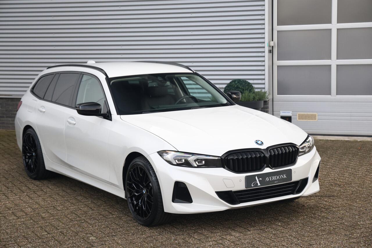 BMW 3-SERIE Touring 320e Executive Sport NAP|Sportst|Leder|Carplay|Curved|LCI