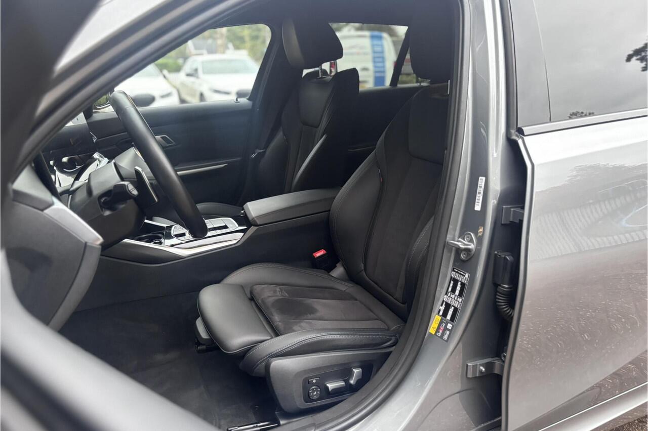 BMW 3-SERIE Touring 330e M-sport LCI Widescreen | Camera | Adaptive Cruise | Comfort Access