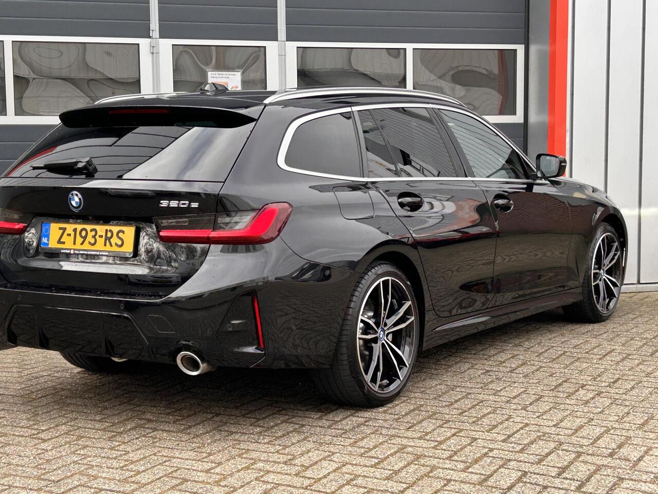 BMW 3-SERIE Touring 320e | M pakket | Pano | H&K | Head Up | LED |