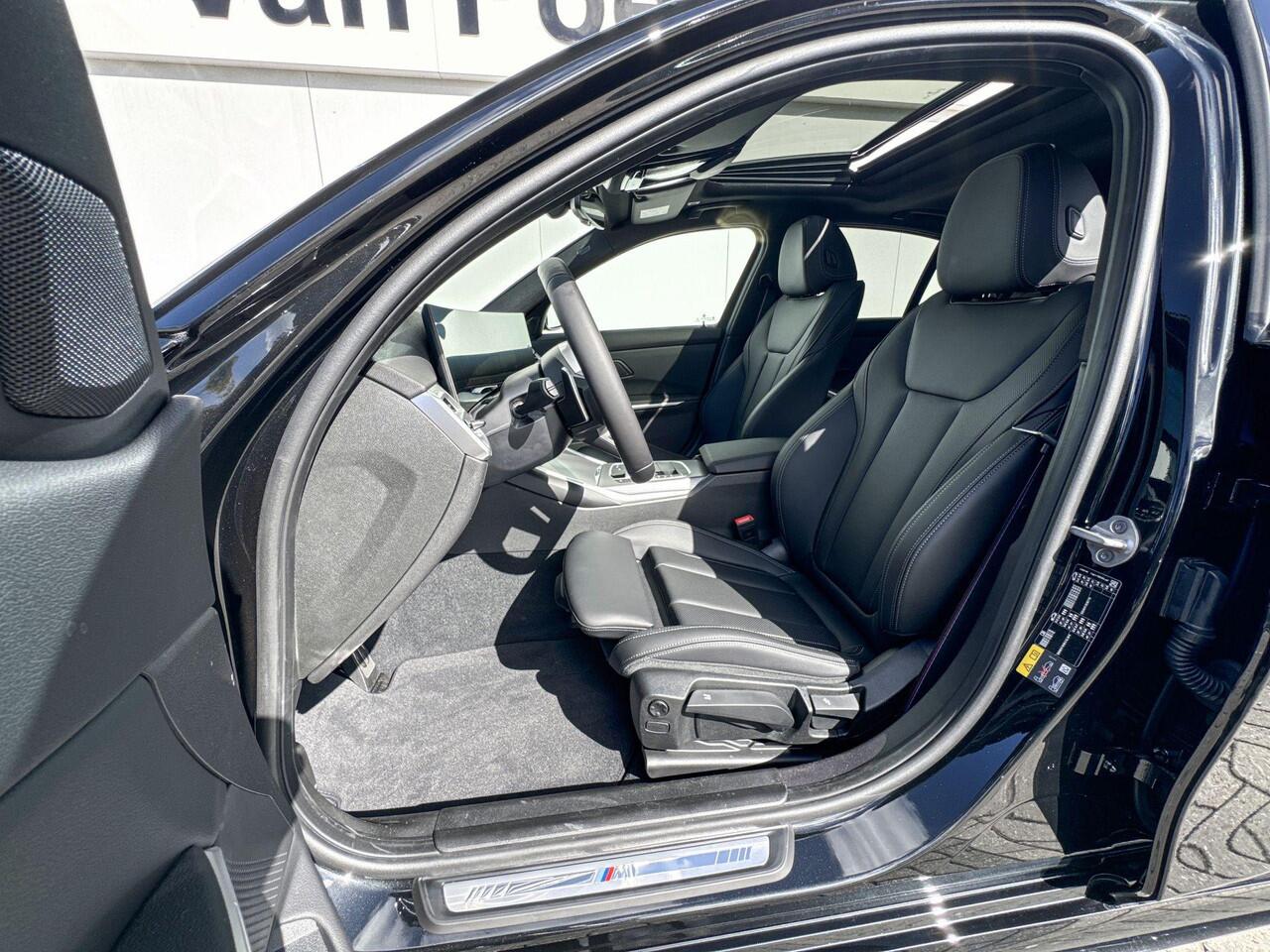 BMW 3-SERIE Sedan 330e | M Sport Pro | Comfort Pack | Active Cruise Control | Elektrisch Glazen Panoramadak