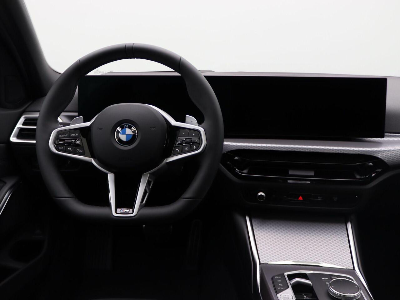 BMW 3-SERIE Touring 320i | M Sport Package | Innovation Pack | Comfort Pack | Showroom Selection