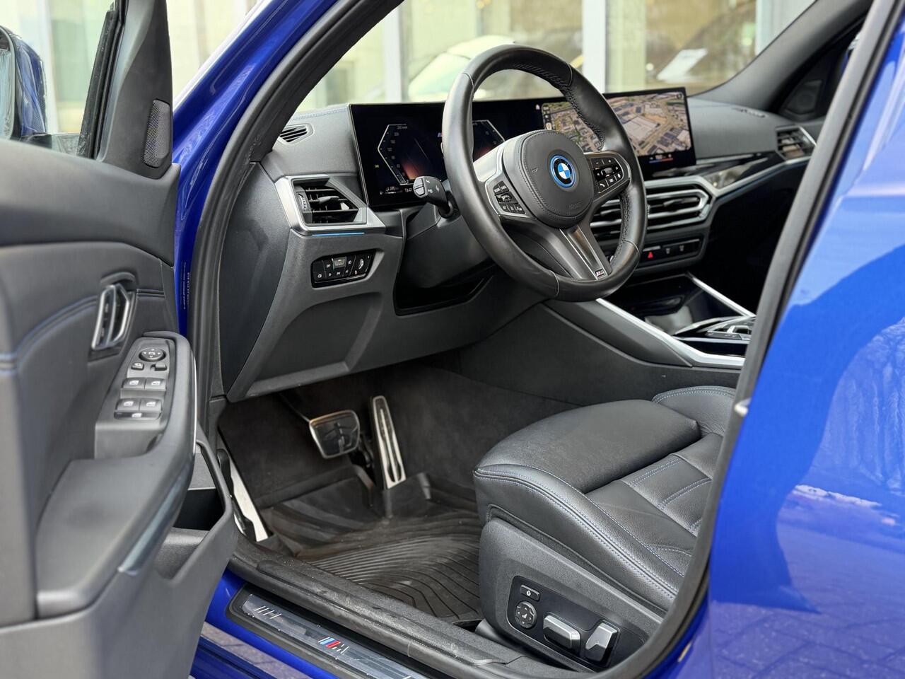 BMW 3-SERIE 320e High Ex. M-Sport Pro LCI|M-Seats|Memory|Ad. M onderstel|19"|Cam|HiFi