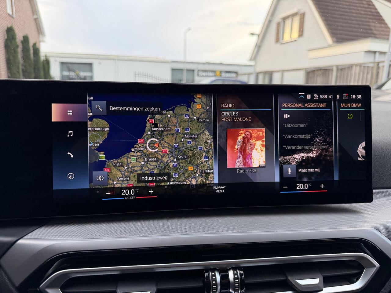 BMW 3-SERIE Touring 320e LCI Org NL 1ste eigenaar Widescreen