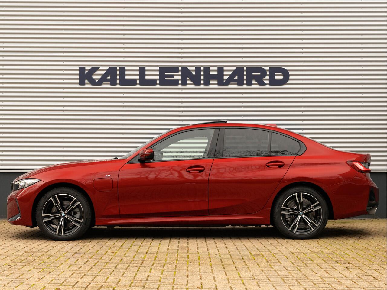 BMW 3-SERIE 330e M-Sport - LCI 2 - Schuifdak - Trekhaak - Widescreen - Hifi - Camera