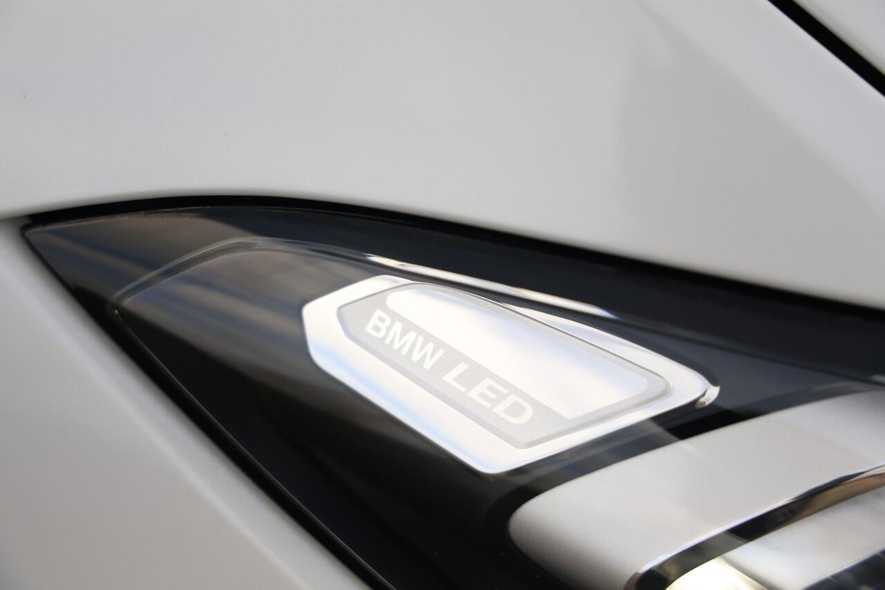 BMW 3-SERIE Touring 320e Executive Sport NAP|Sportst|Leder|Carplay|Curved|LCI