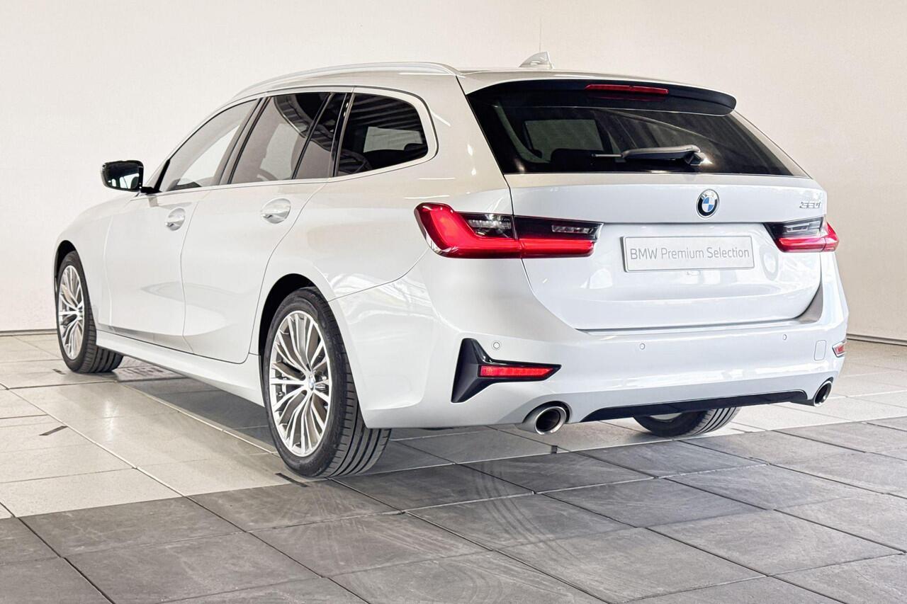 BMW 3-SERIE Touring 320i Executive Edition Model Sport Line Aut.
