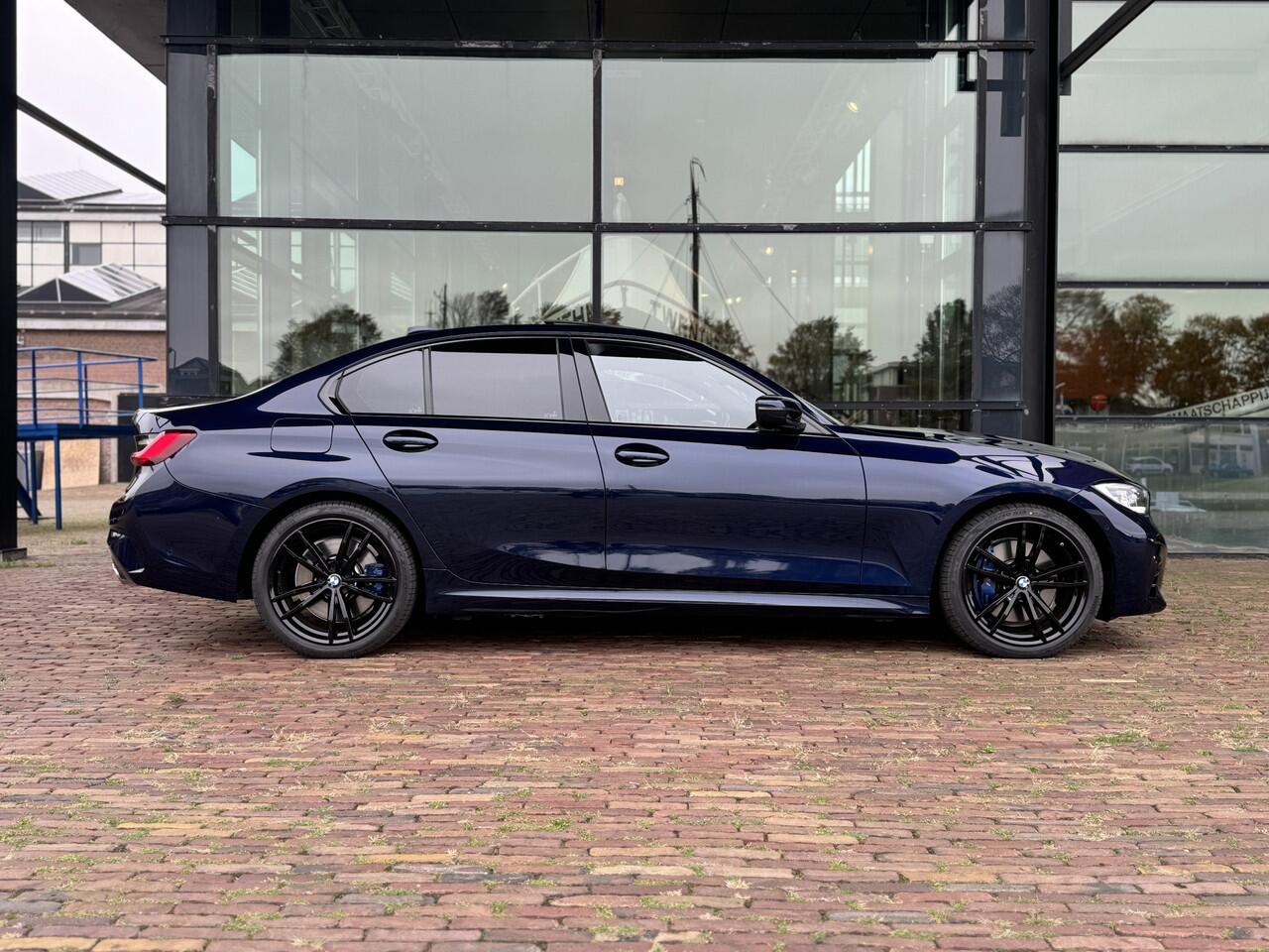BMW 3-SERIE 330e M Sport HD/Adaptive/trekhaak/laser/Memory