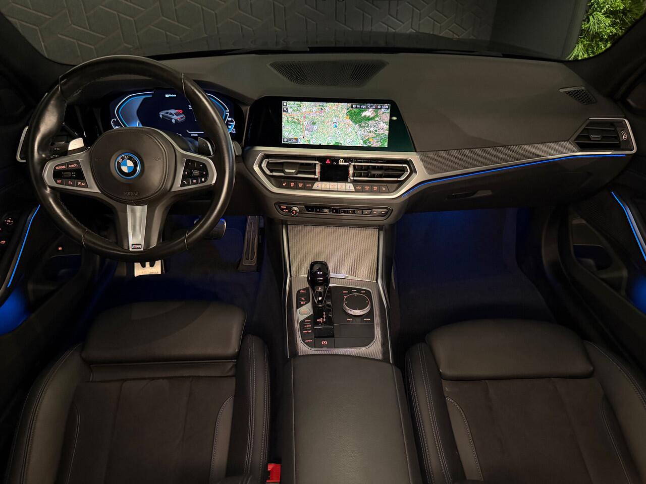 BMW 3-SERIE 320e Business Ed | M-performance | Camera | 19''